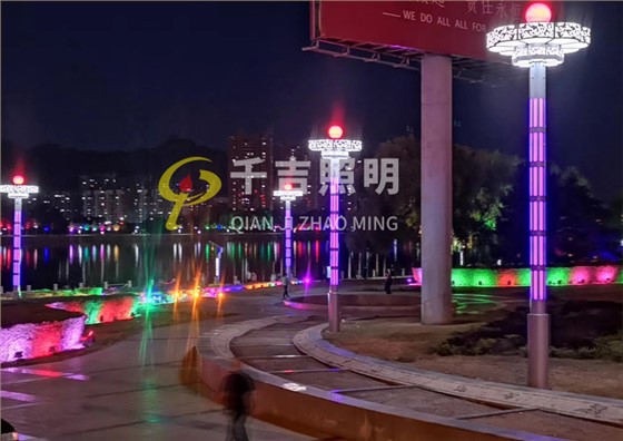 湖北省襄阳市广场大型景观灯工程案例